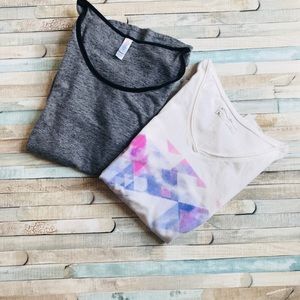 2 Size Large Tee Shirt Bundle